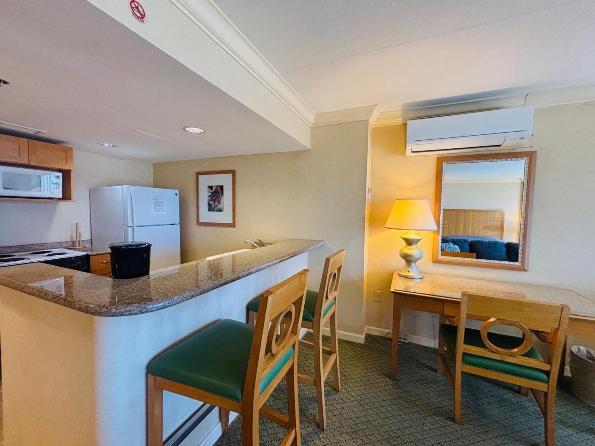 Ilikai Apt 308 - Spacious Studio With Stunning Ocean & Harbor Views Honolulu Luaran gambar